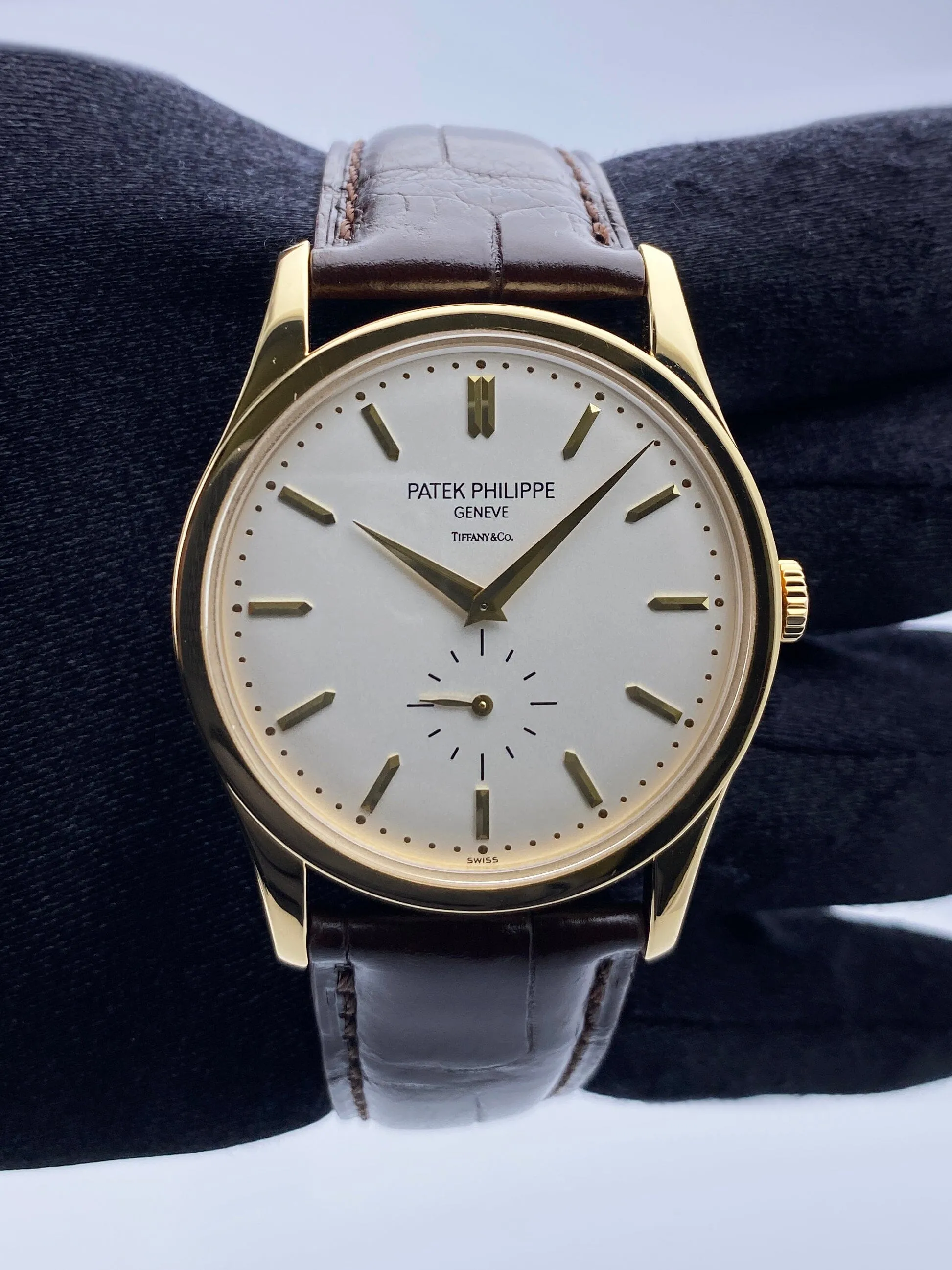 Patek Philippe Calatrava 5196J Tiffany Dial 18K Yellow Gold Mens Watch